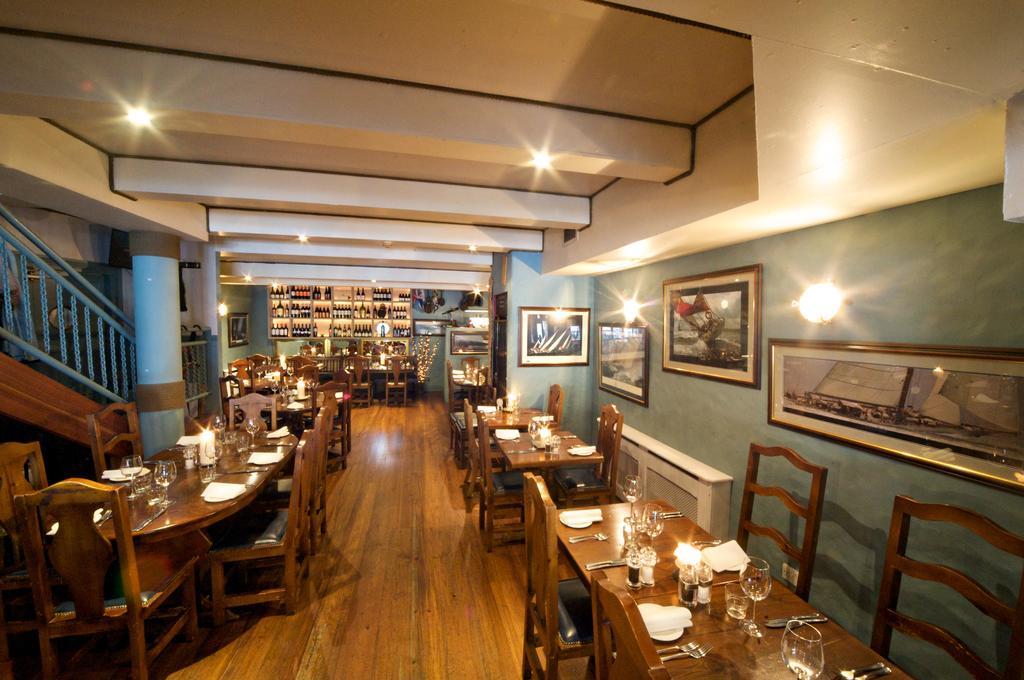 Quinlan & Cooke Boutique Townhouse And Qcs Seafood Restaurant Hotel Cahersiveen Eksteriør billede